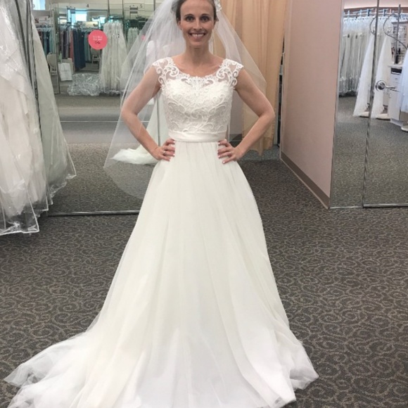 tulle wedding dress with lace illusion neckline